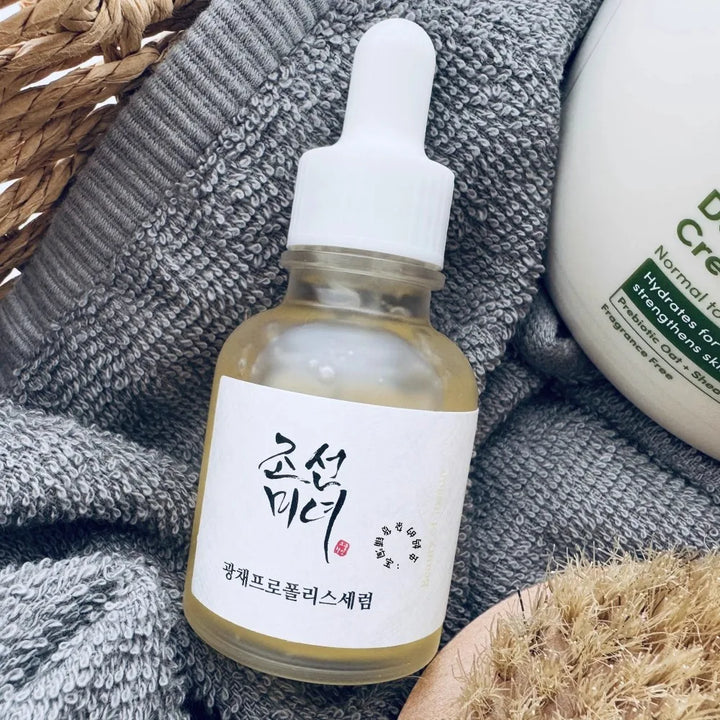 Korean Facial Moisturizing Calming Revive Glow